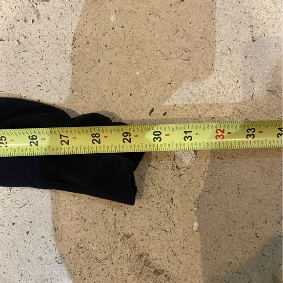 lululemon athletica Black High-Neck Pullover Hoodie - Picture 5 of 7